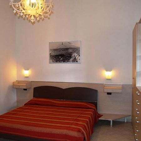 Oasi Del Mare Aparthotel Tirrenia Ngoại thất bức ảnh
